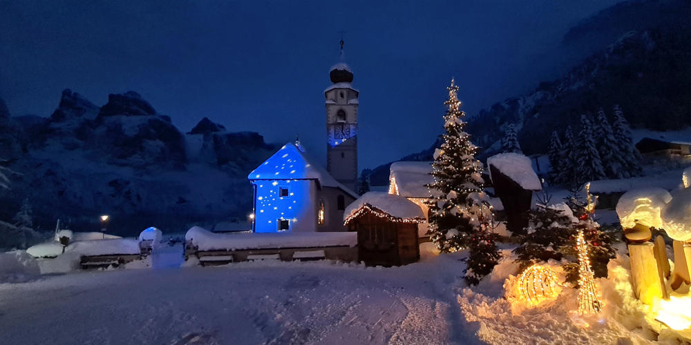 Vi auguriamo Buon Natale &#8211; Wir wünschen Frohe Weihnachten &#8211;                       We wish you a Merry Christamas