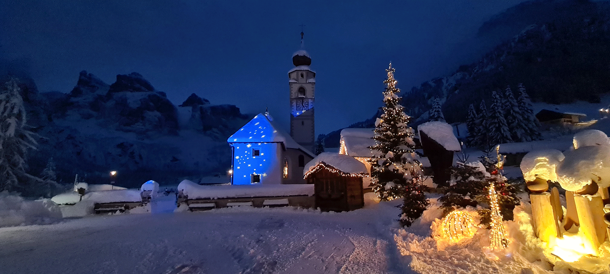 Vi auguriamo Buon Natale - Wir wünschen Frohe Weihnachten -                       We wish you a Merry Christamas